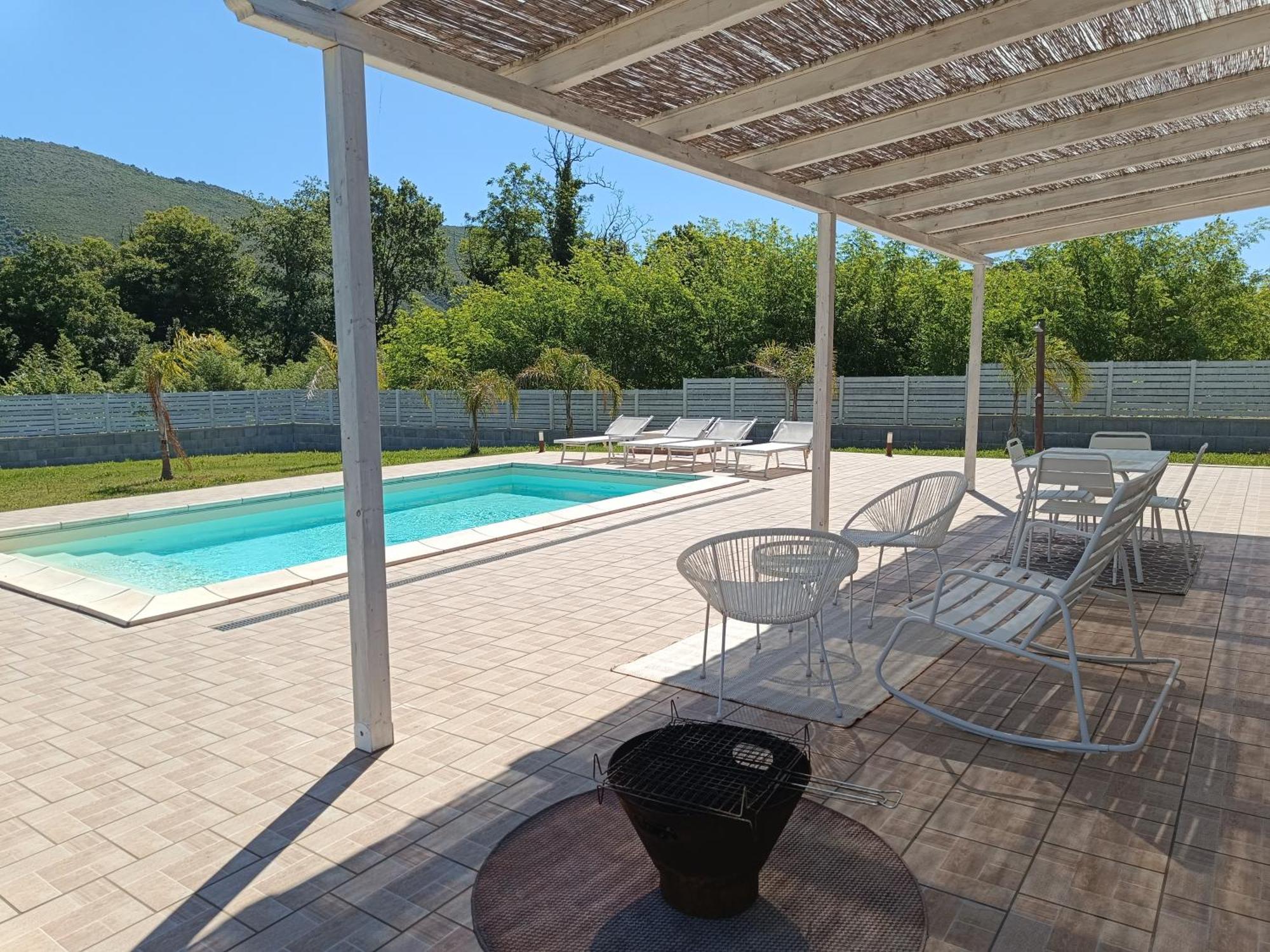 Janus Casa Nel Verde - Relax Pool & Spa Giano Vetusto Exterior photo